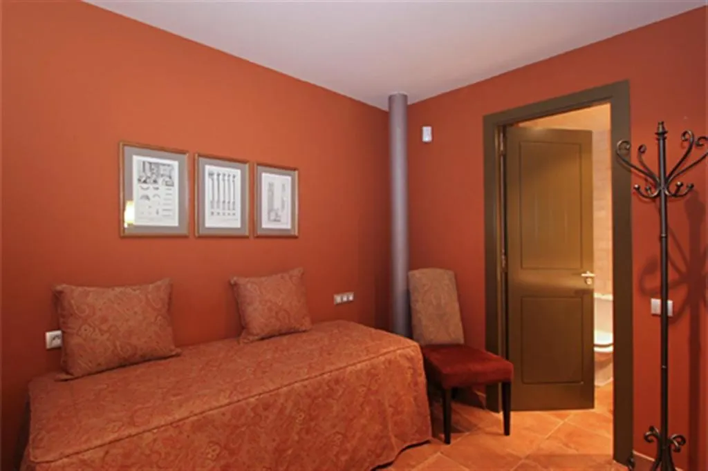 Apartment Friendly Rentals Dali Barcelona Spain